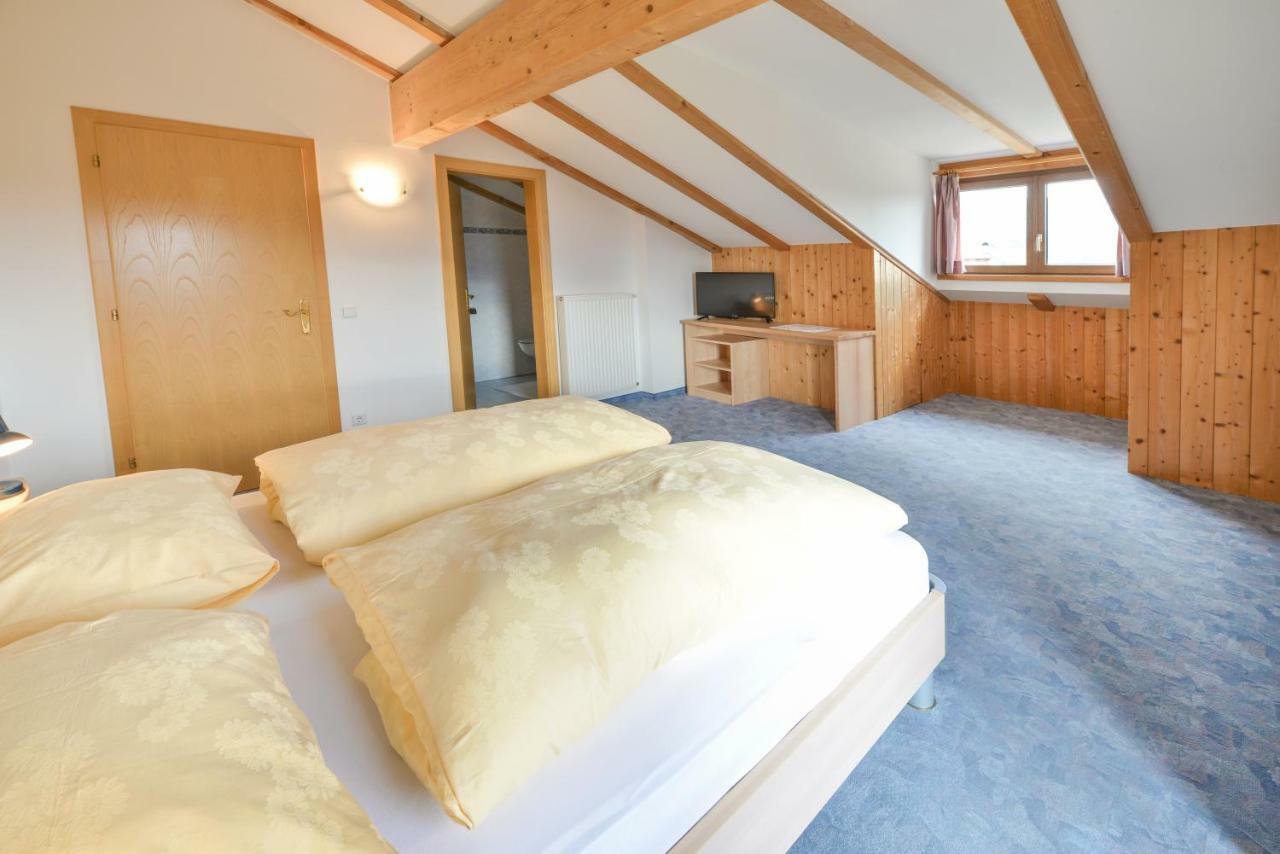 Gasthof Ebner Pfiffikus Aldino Exteriör bild